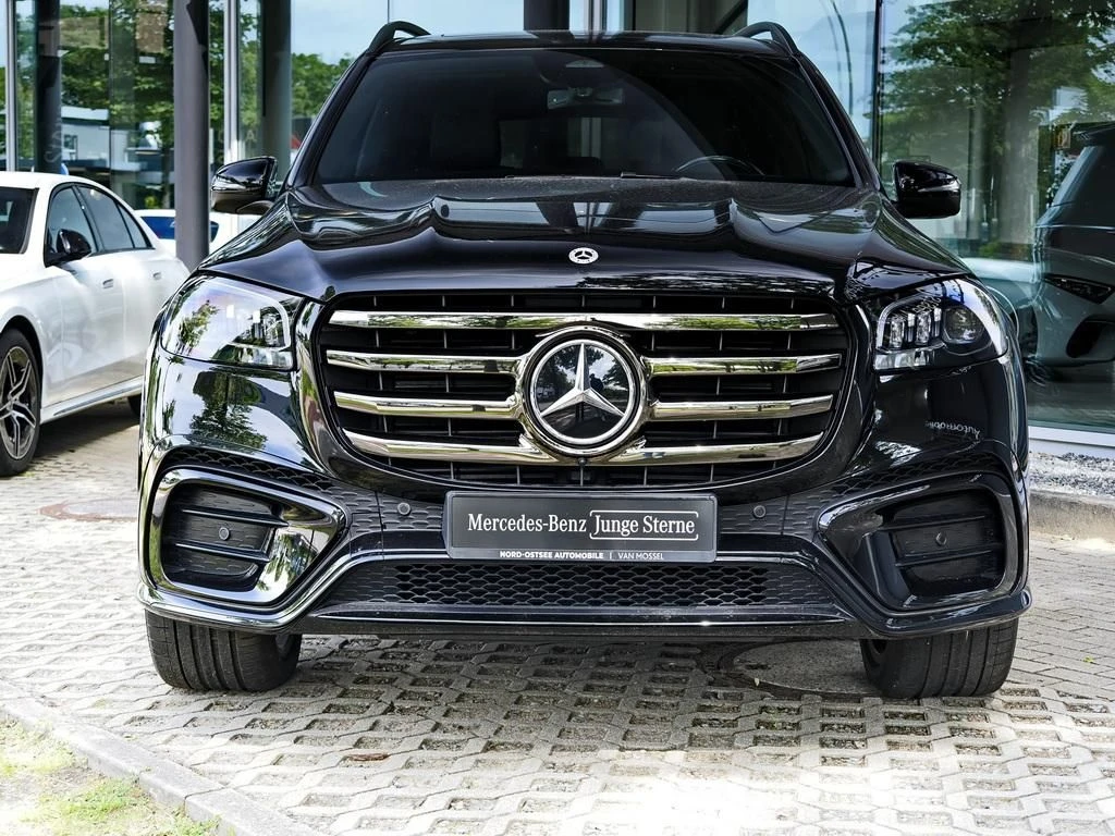 Mercedes-Benz-GLS 450 d-image-3