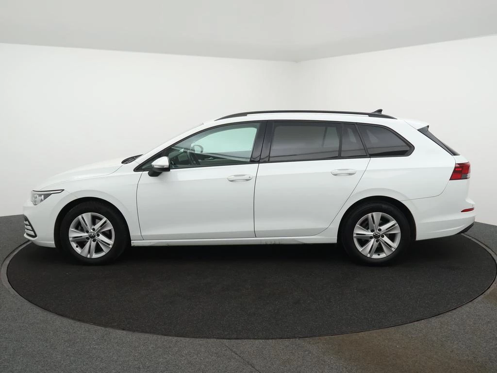 Volkswagen Golf VIII SW Golf 1.0eTSI Life 110PK *AUTOMAAT*LANE-ASSIST*ACC*PDC*APP-CONNECT*...*