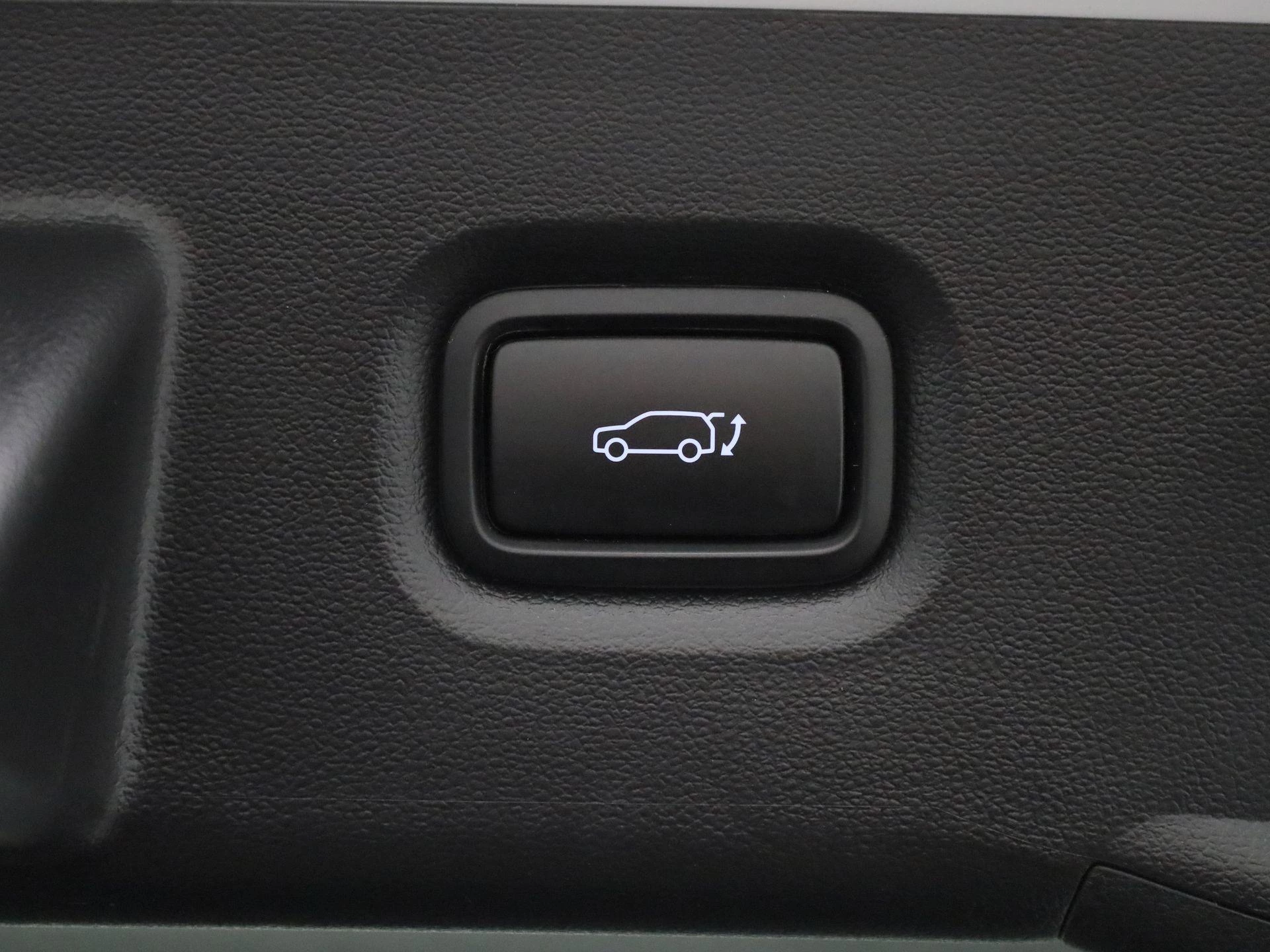 Hyundai-IONIQ 5-image-12