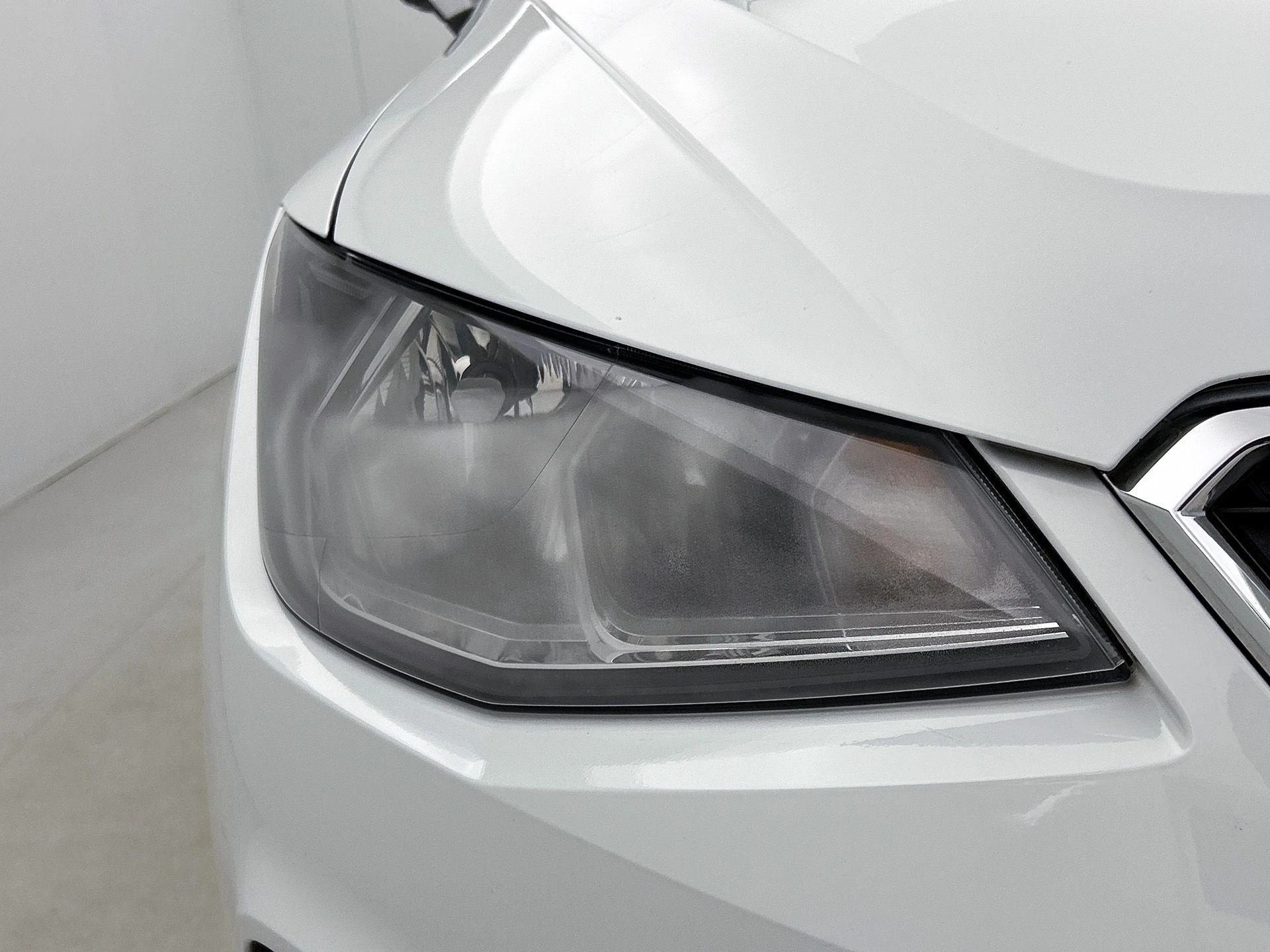 SEAT-Arona-image-12