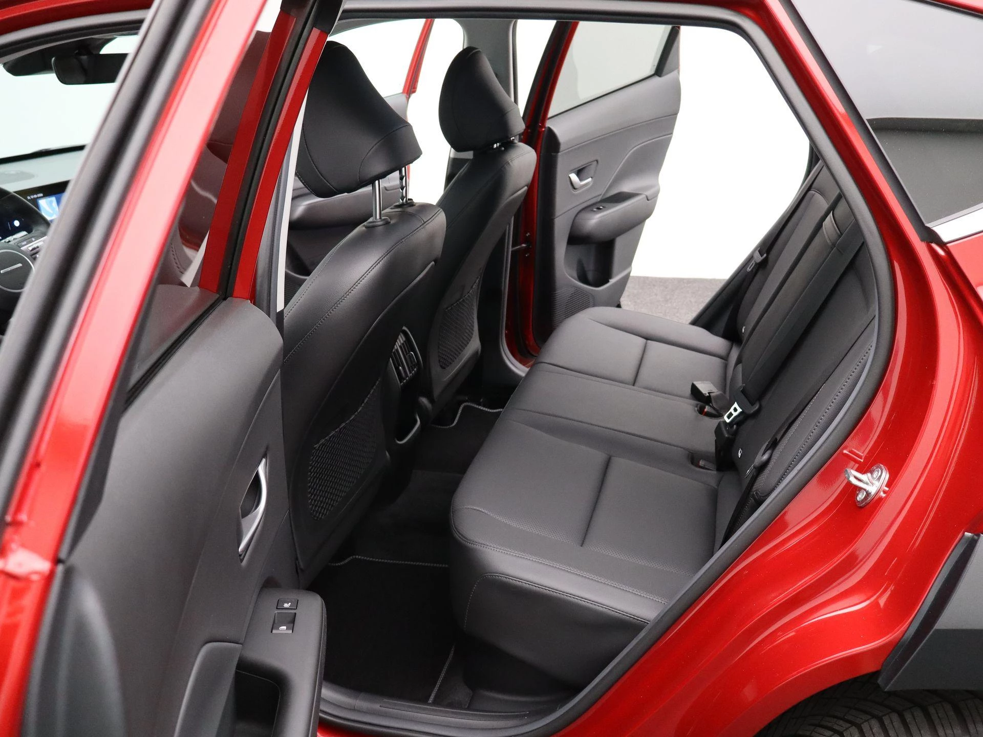 Hyundai-Kona-image-12