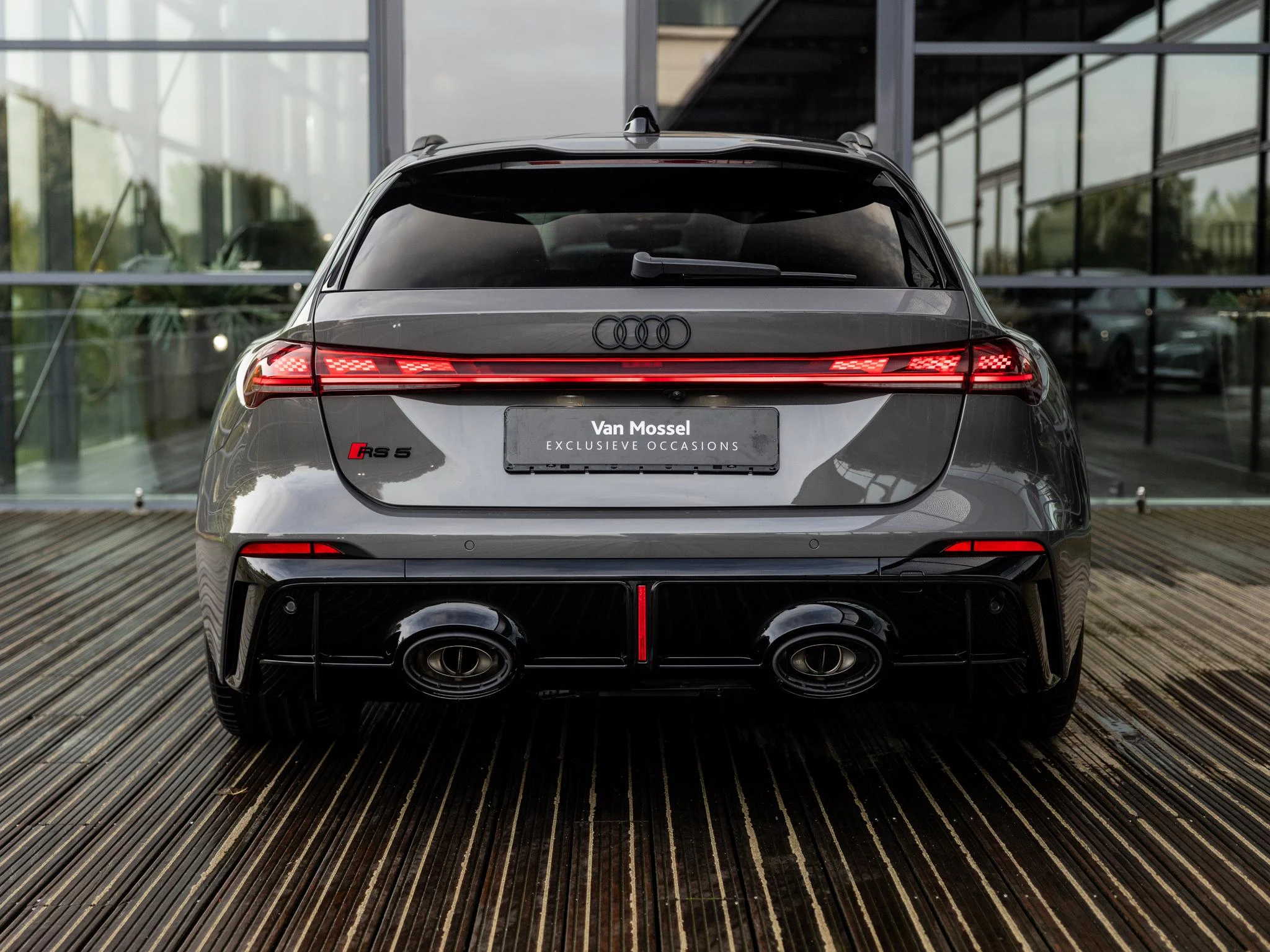 Audi-RS5-image-7