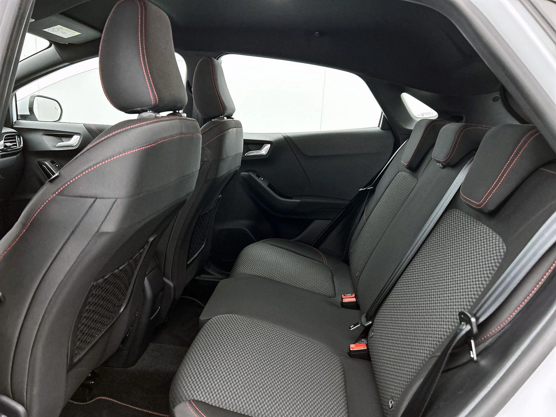 Ford-Puma-image-25