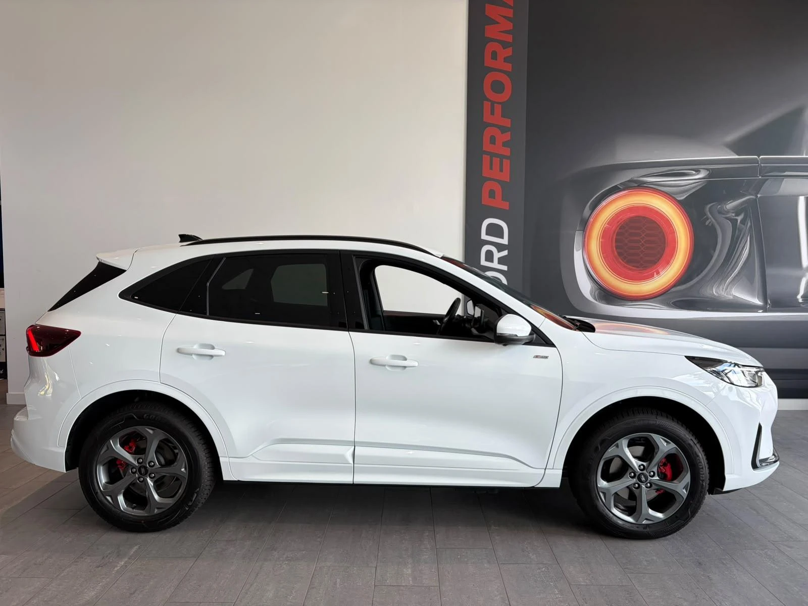 Ford Kuga 2.5 PHEV St Line X