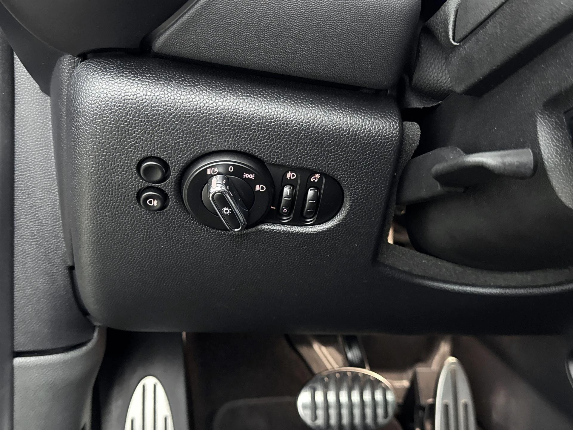 MINI-Cooper S-image-24