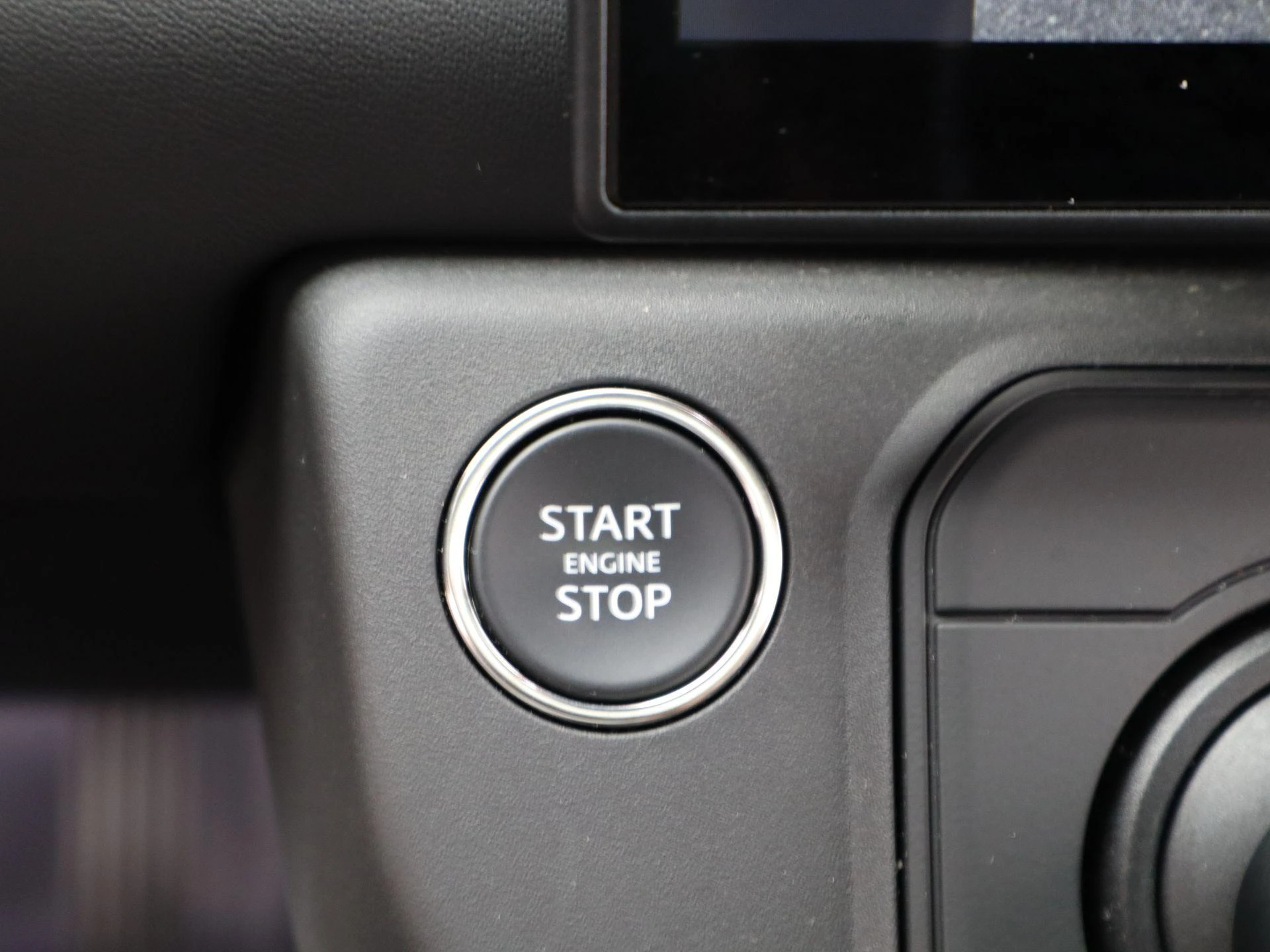 Land Rover Defender 110 2.0 P300e 110 X-Dynamic HSE