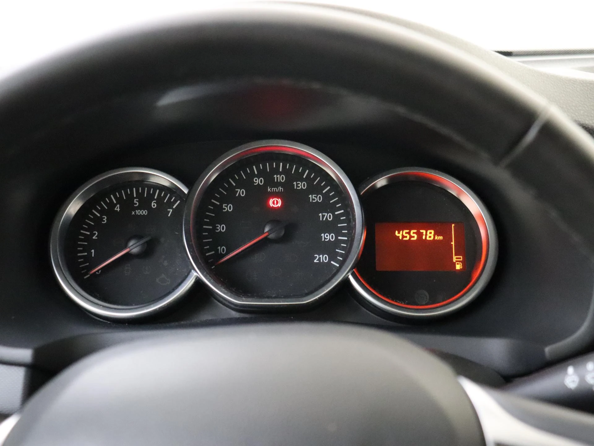 Dacia-Sandero-image-10