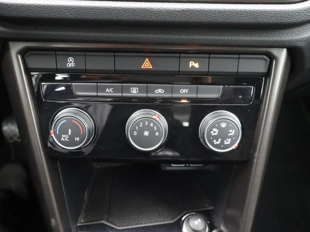 Volkswagen T-Roc T-Roc Style 1.0TSI 115PK *ACC*PDC*NAVI*APP-CONNECT*BTLH*...*