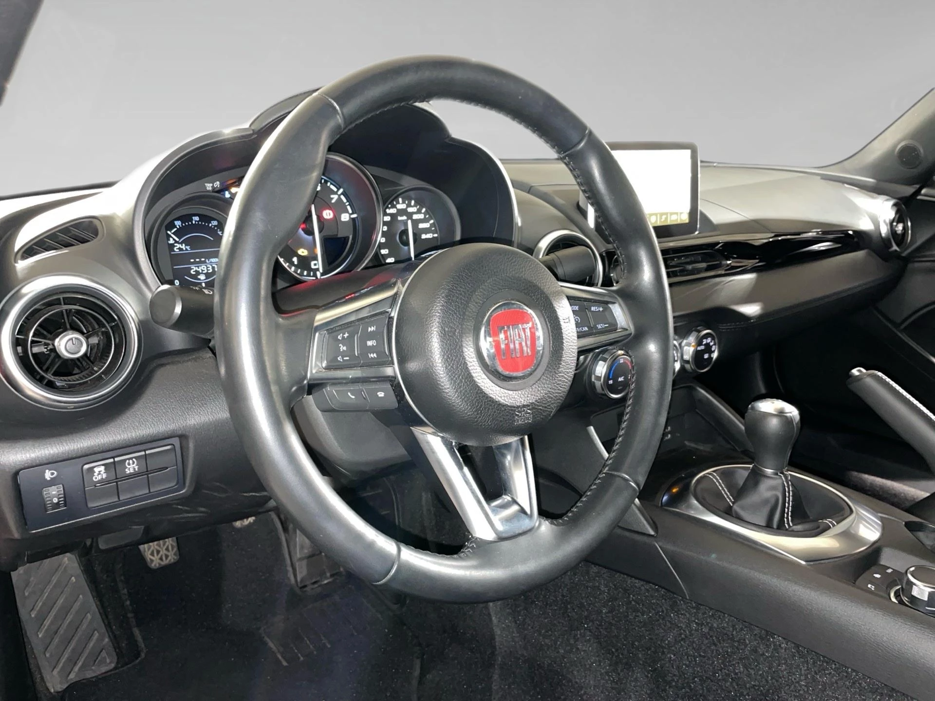 Fiat-124 Spider-image-7