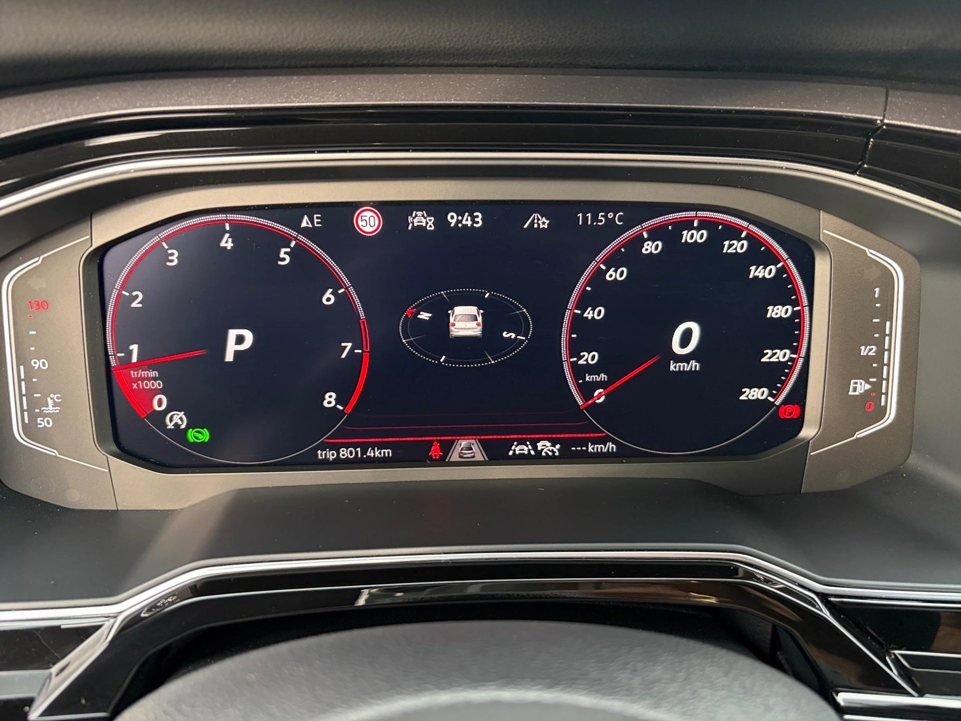 Volkswagen-Polo-image-1