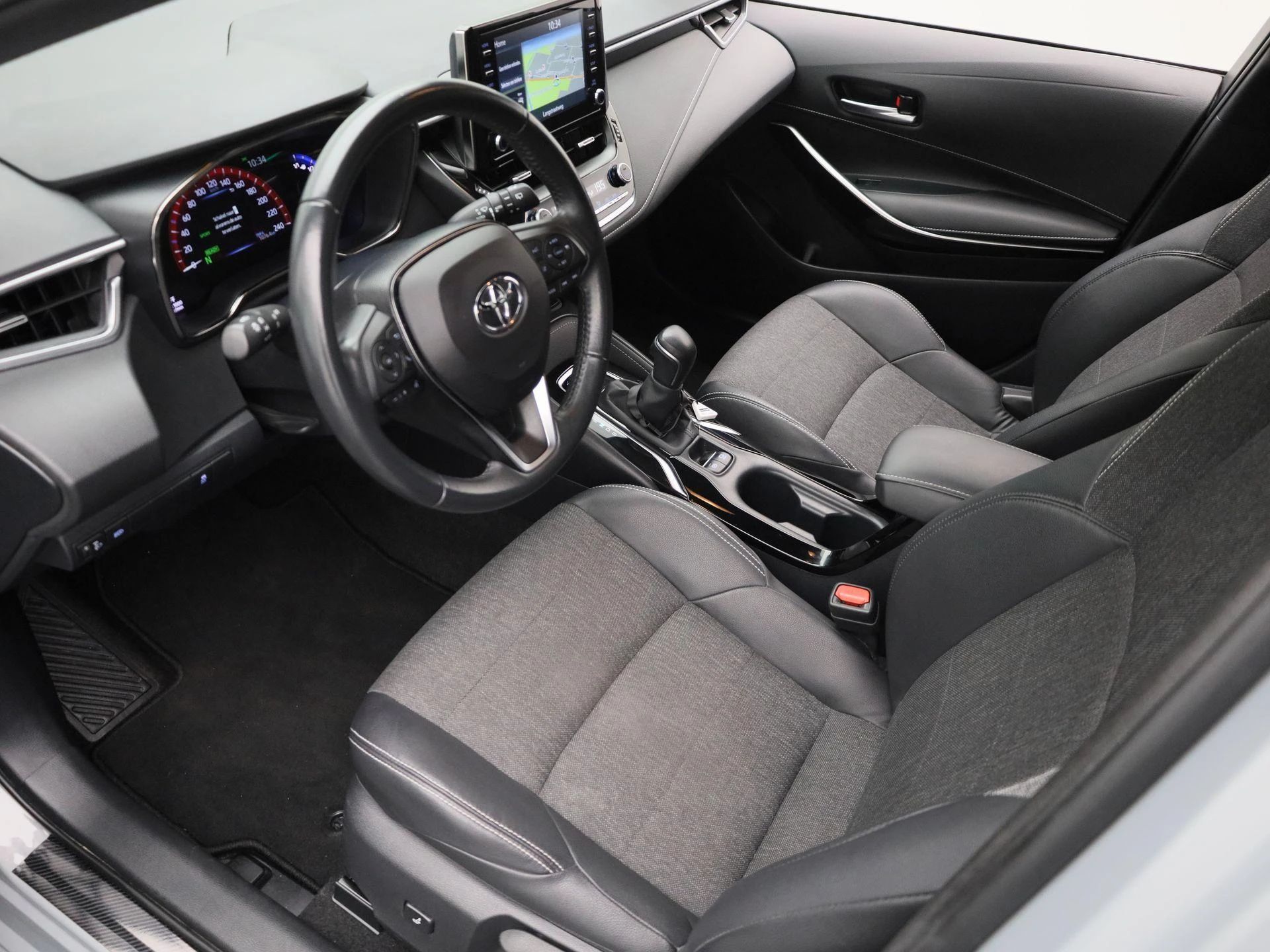 Toyota-Corolla Touring Sports-image-14