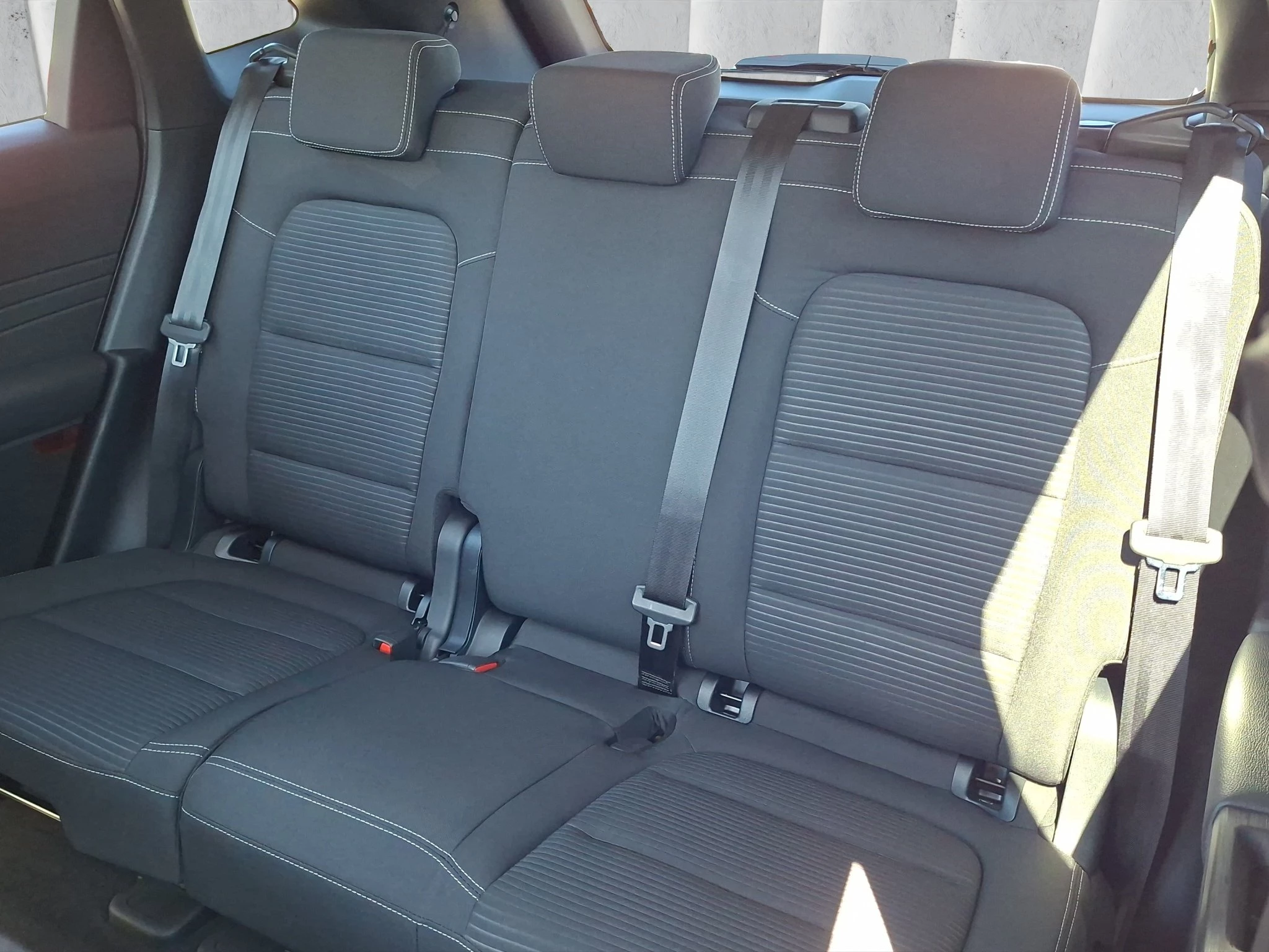 Ford Kuga Titanium 1.5 EB LED | GJR | RFK | SHZ | PDC | LMF | Navi | BT