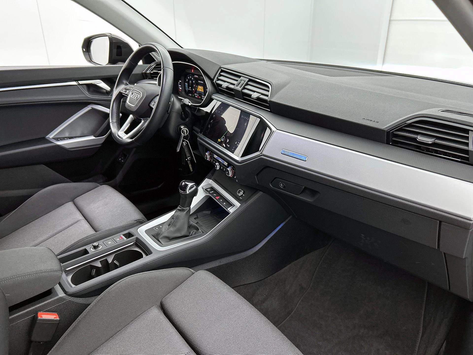 Audi-Q3-image-14