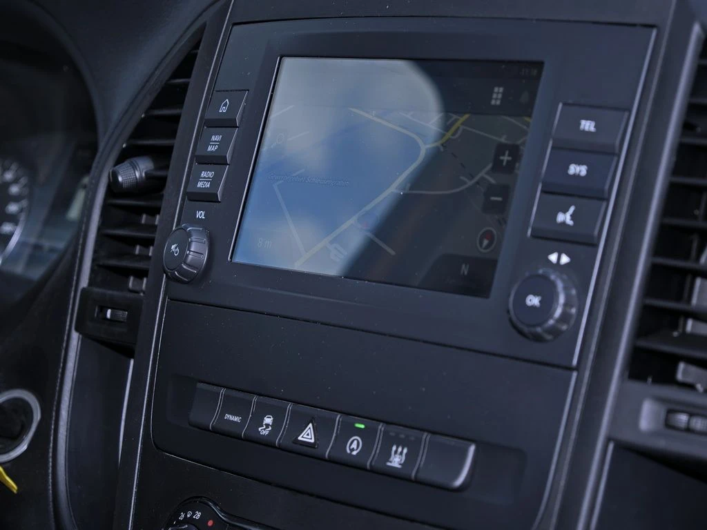 Mercedes-Benz-Vito 114-image-10