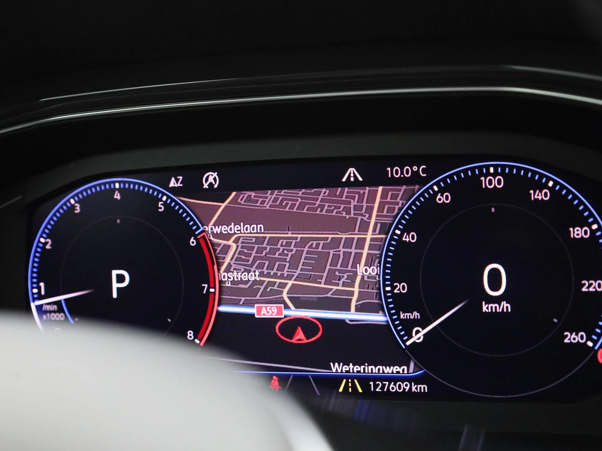 Volkswagen-T-Roc-image-24