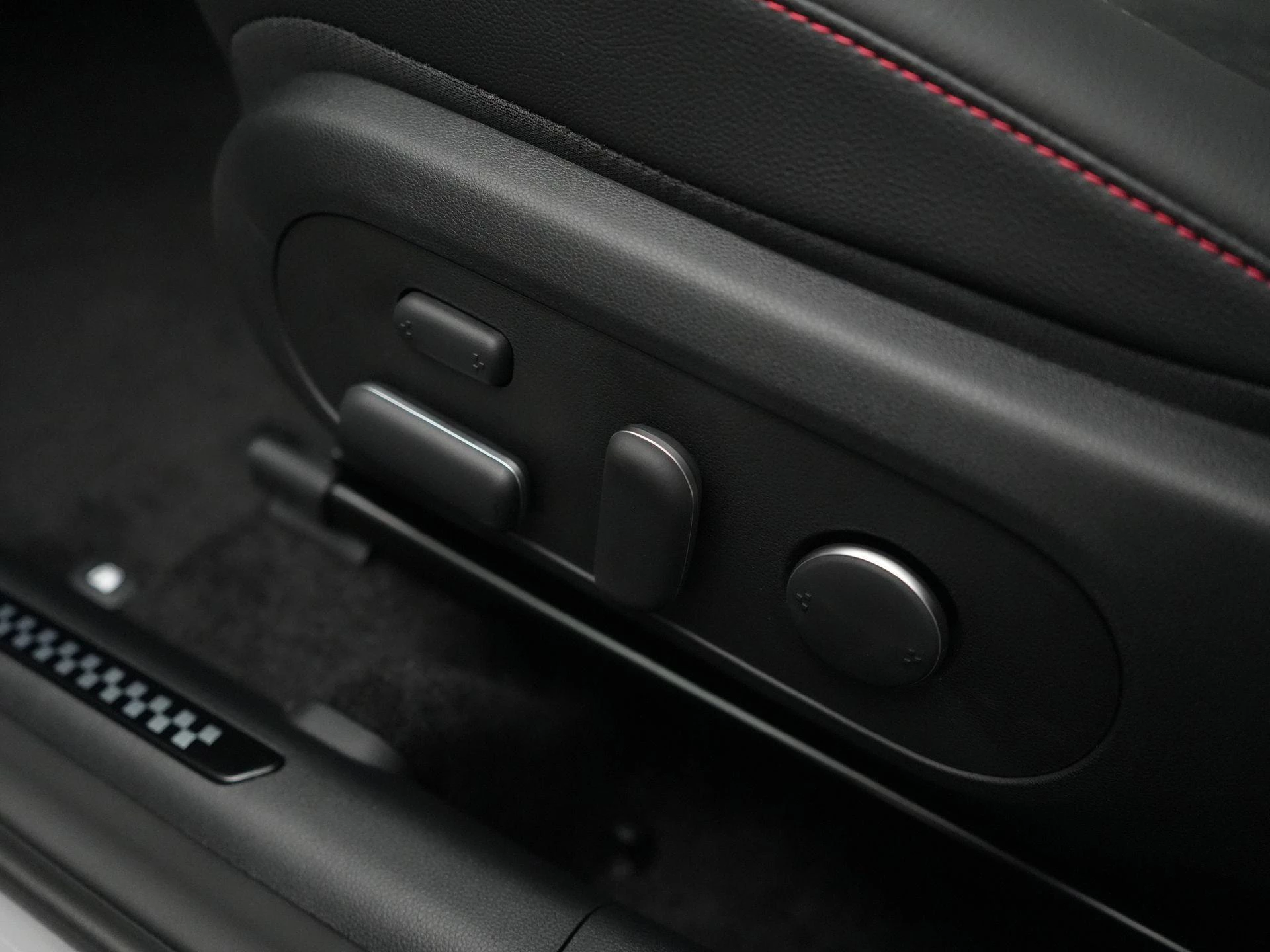 Hyundai-Kona-image-43