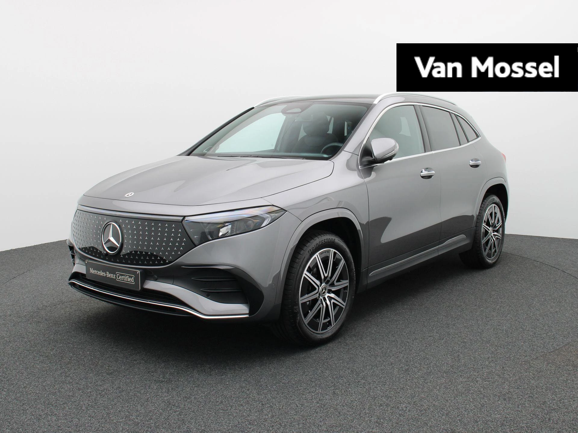 Mercedes-Benz-EQA-image-0