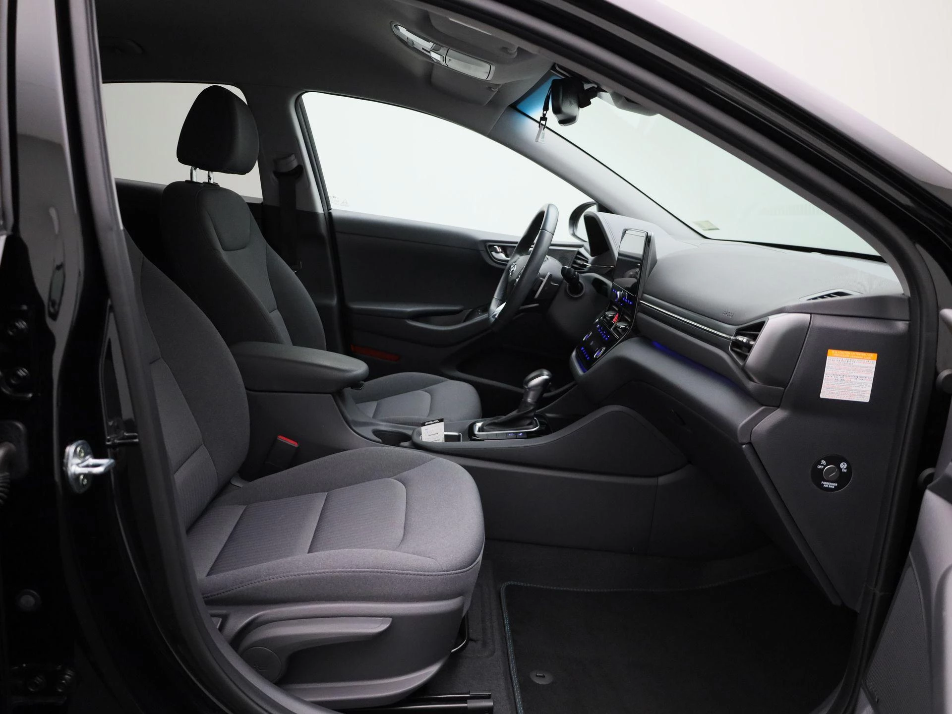 Hyundai-IONIQ-image-34