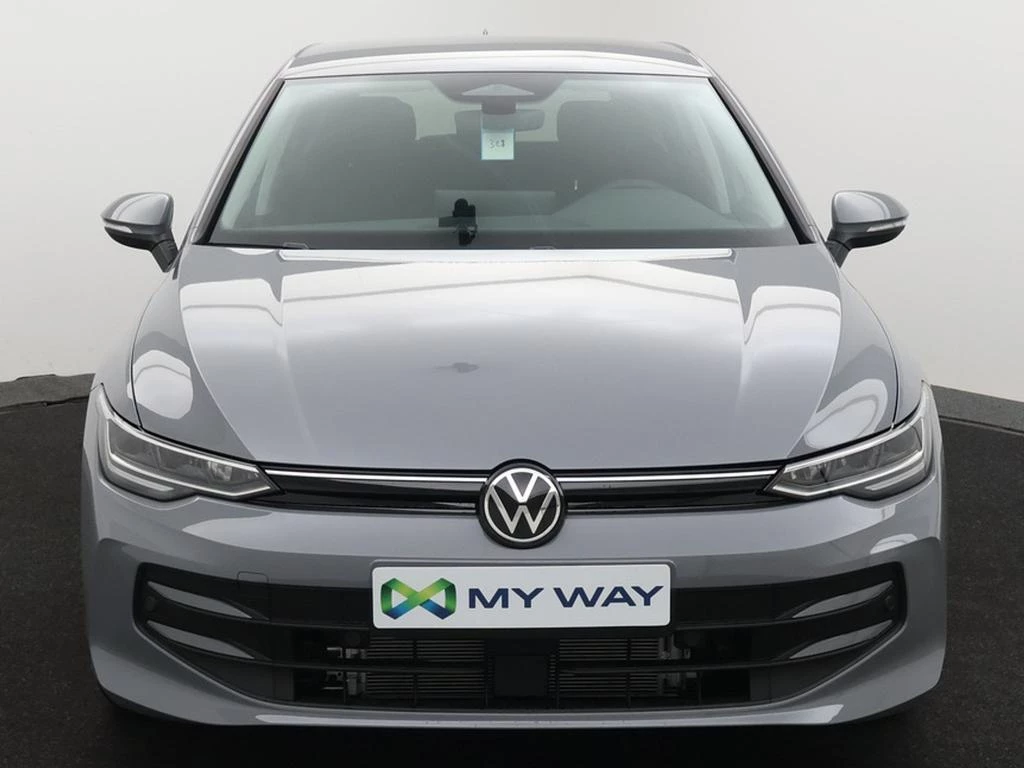 Volkswagen Golf VIII Golf Life Business 1.5eTSI 116PK AUTOMAAT * DEMO *