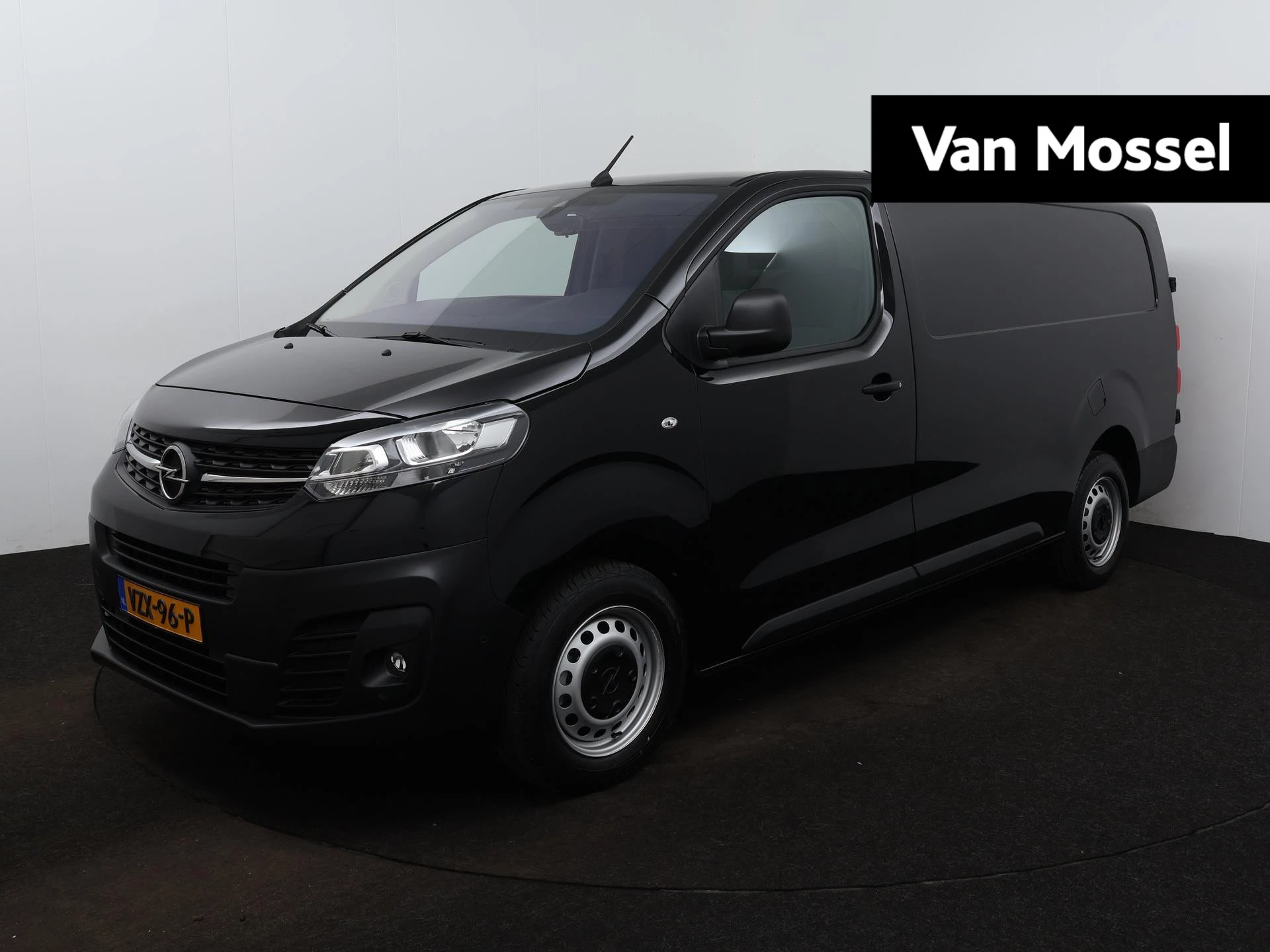 Opel-Vivaro-image-0