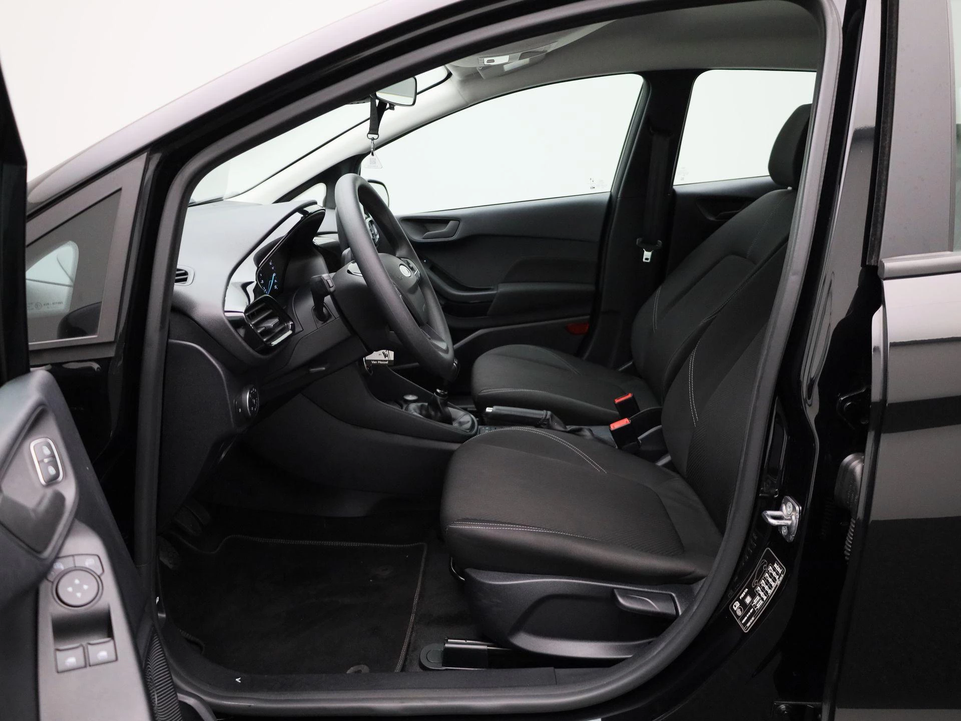 Ford-Fiesta-image-8