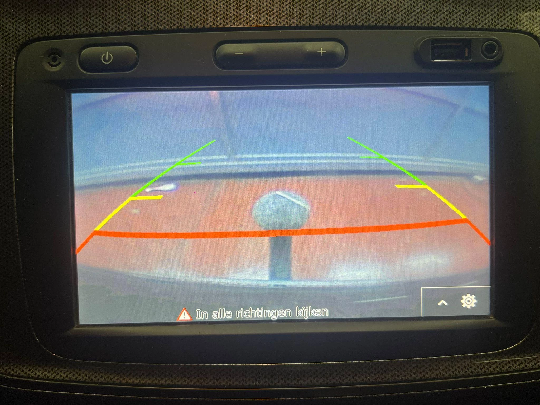 Dacia-Sandero-image-11