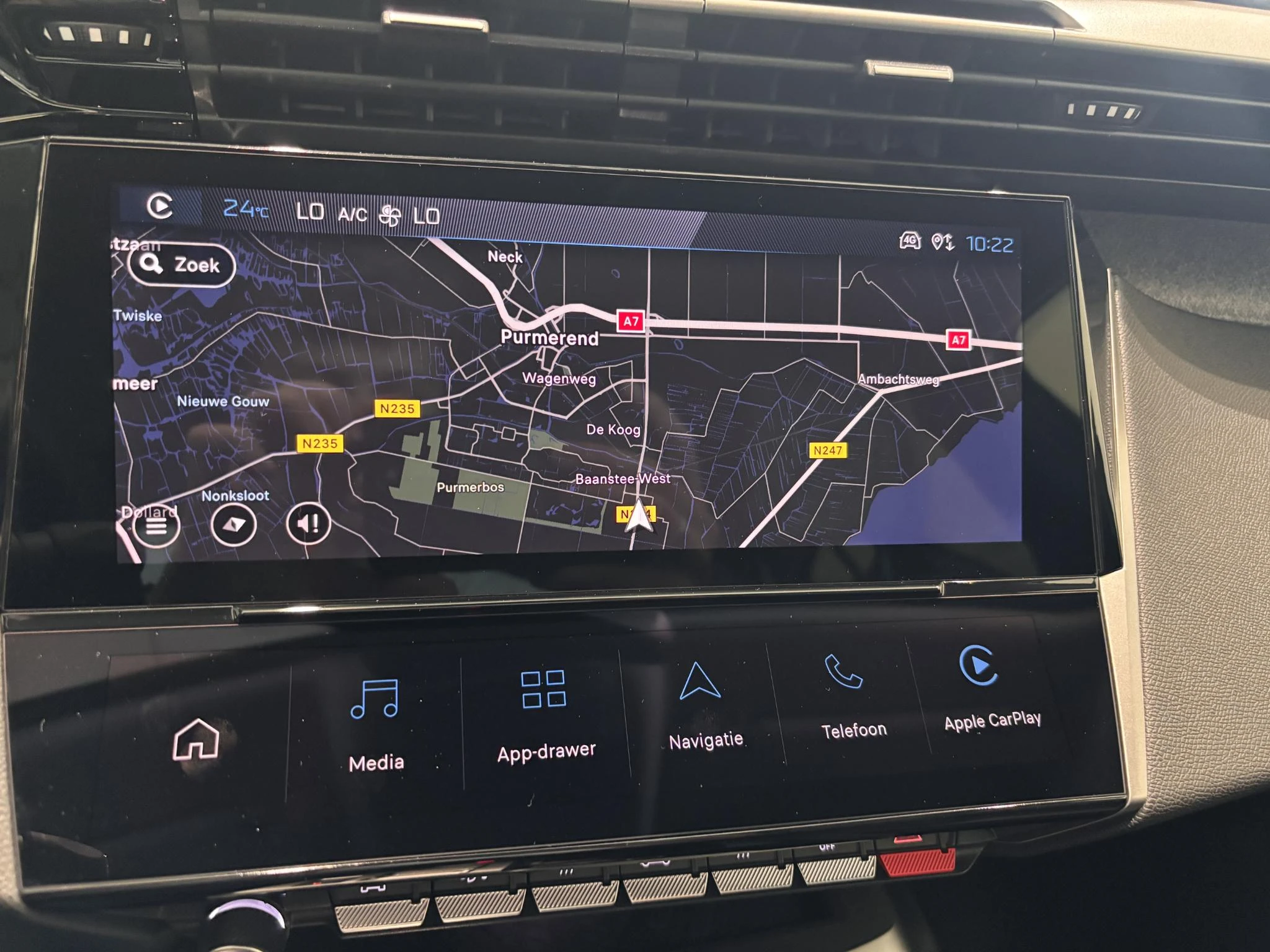 Peugeot 408 1.2 Allure Hybrid 145