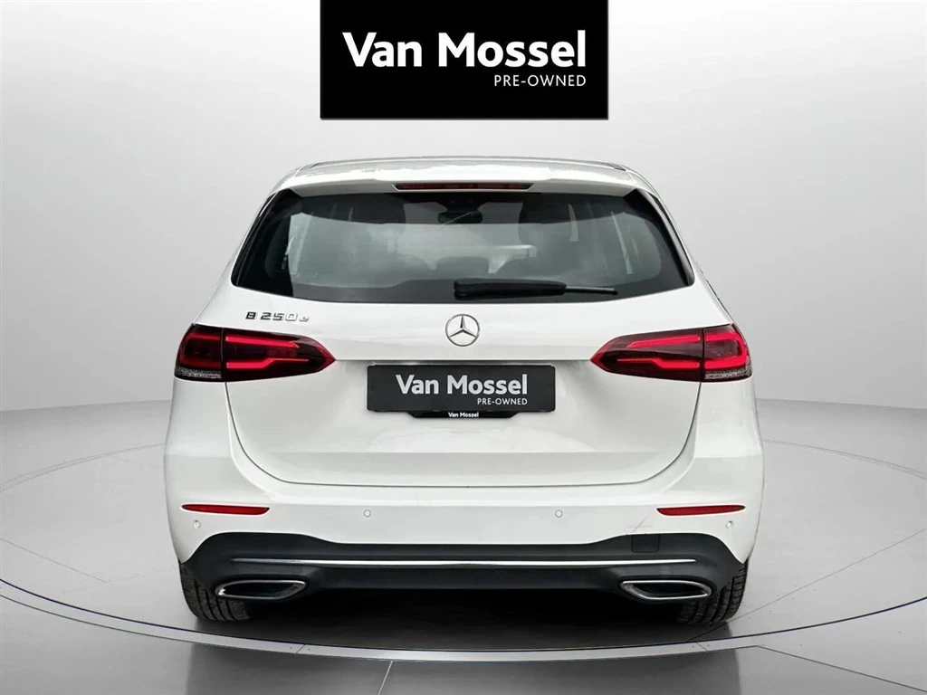 Mercedes-Benz-B-Klasse-image-4