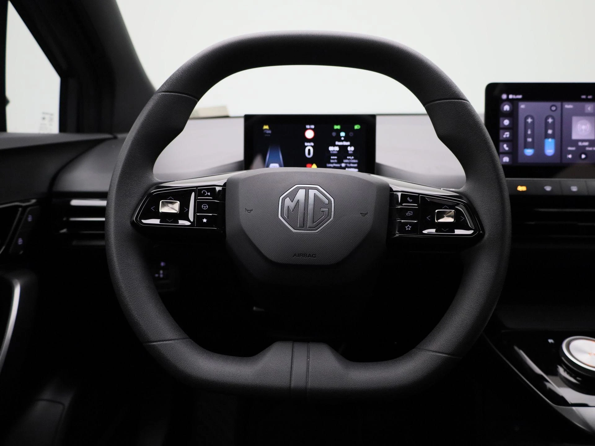 MG MG4 Standard 51 kWh