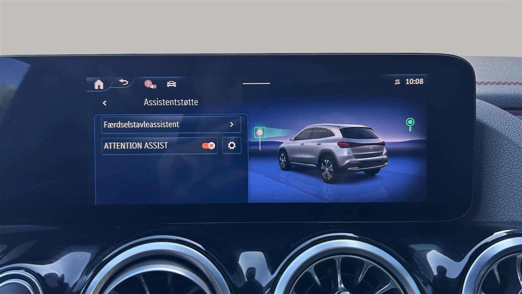 Mercedes-Benz-EQA-image-17