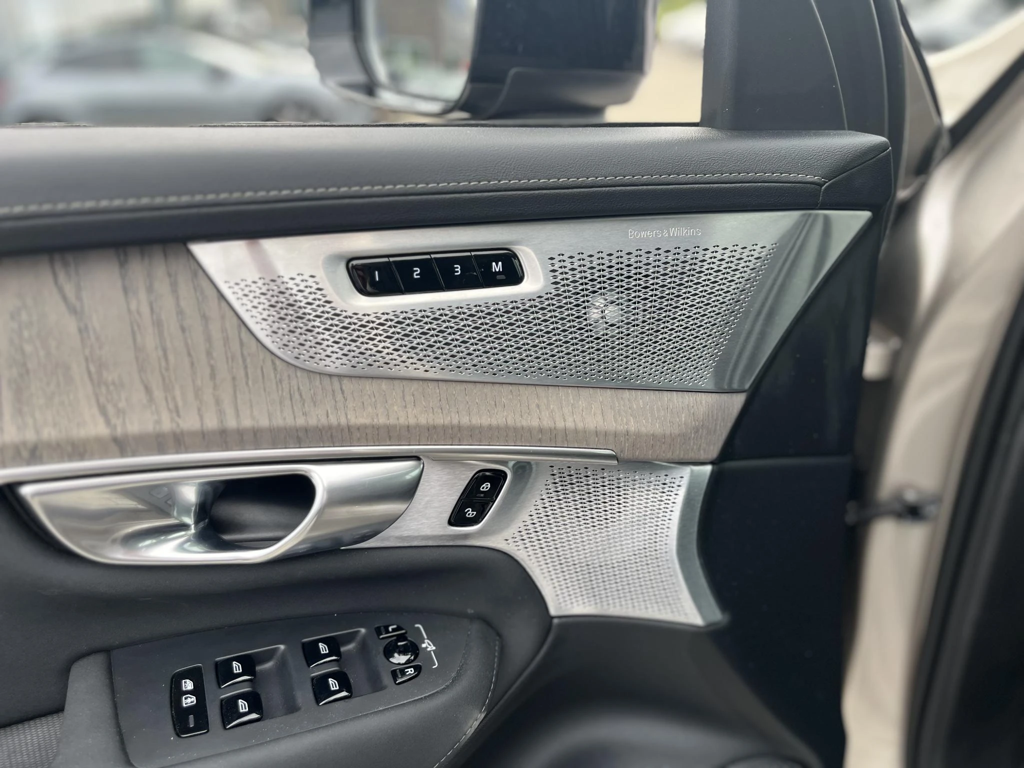 Volvo-XC90-image-6