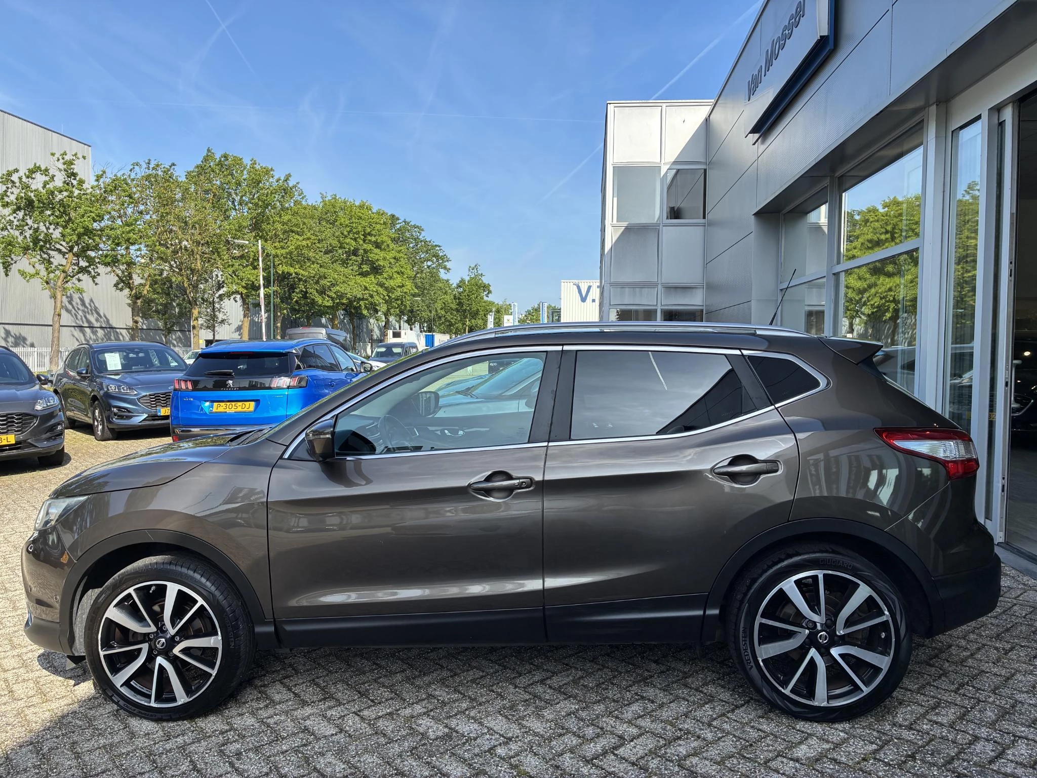 Nissan QASHQAI 1.2 Tekna