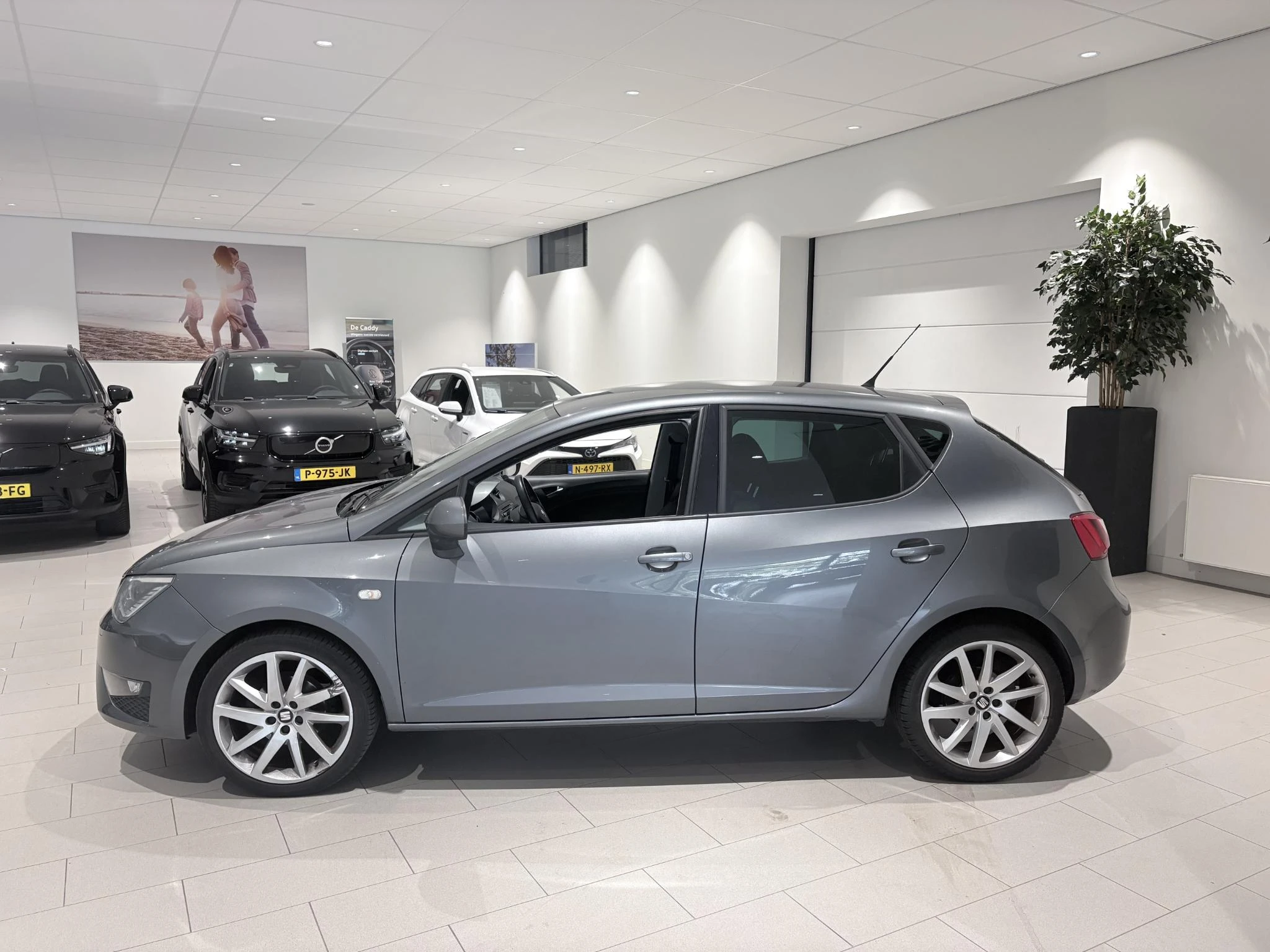 SEAT-Ibiza-image-1