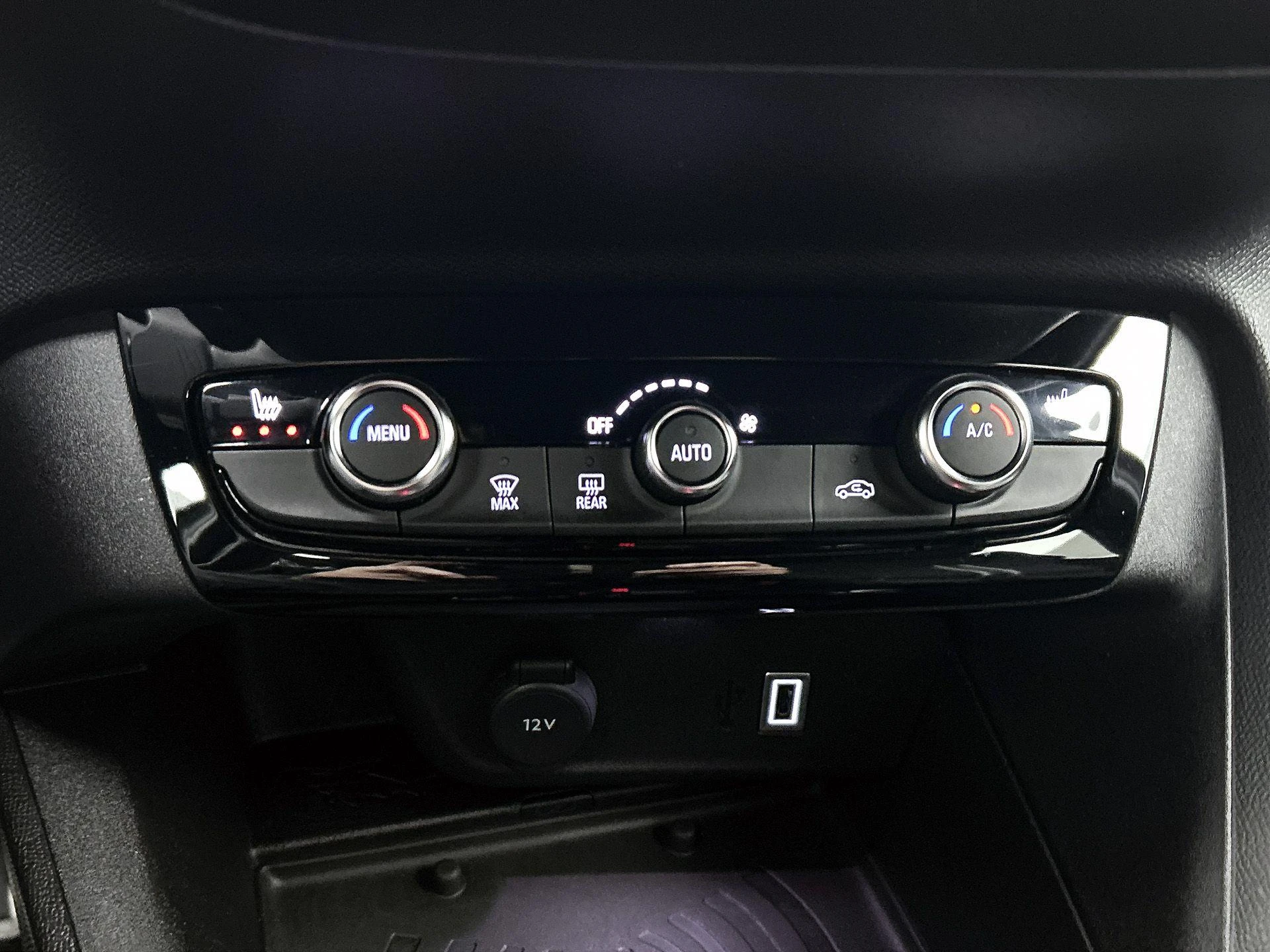 Opel-Corsa-image-10