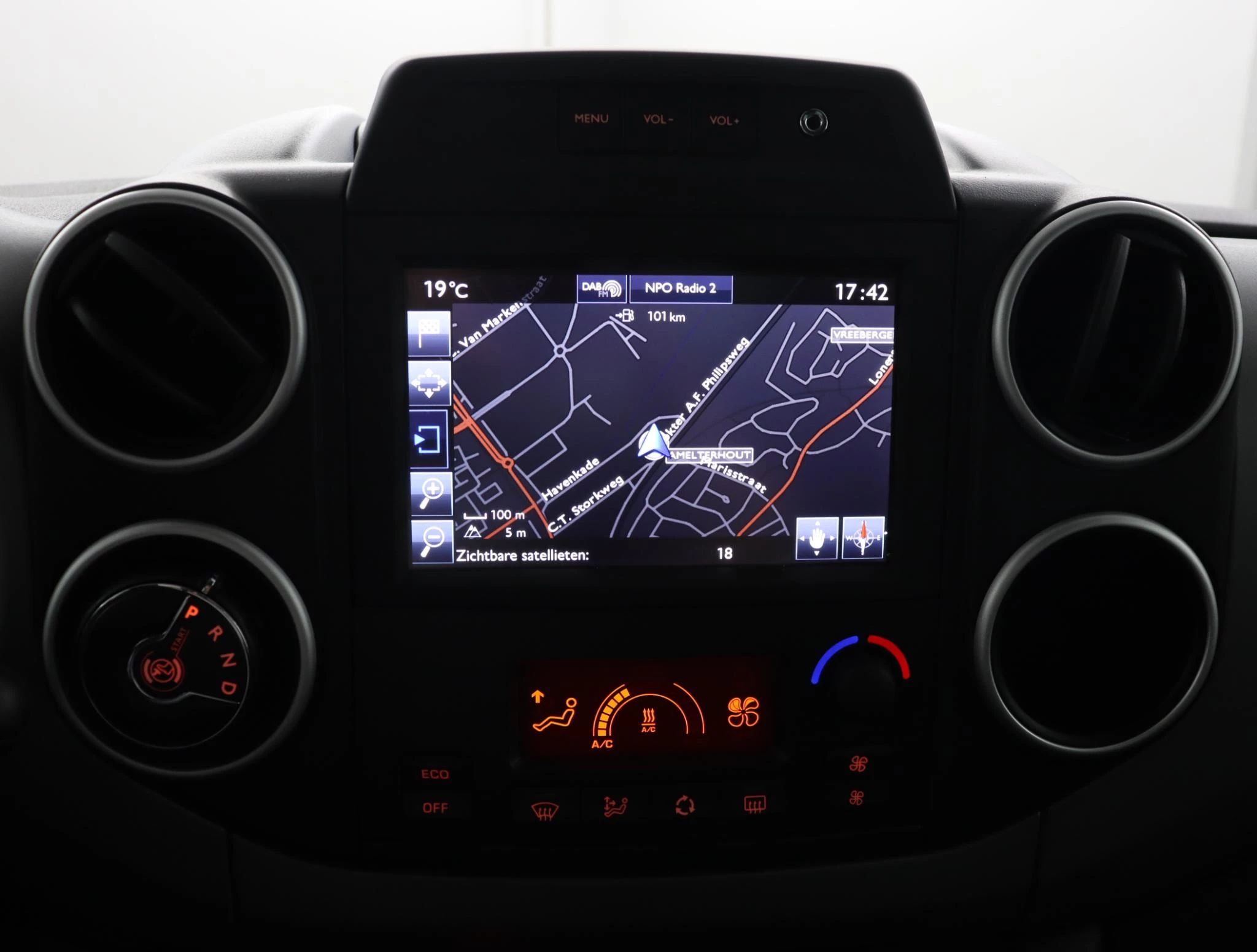 Peugeot-e-Partner-image-18