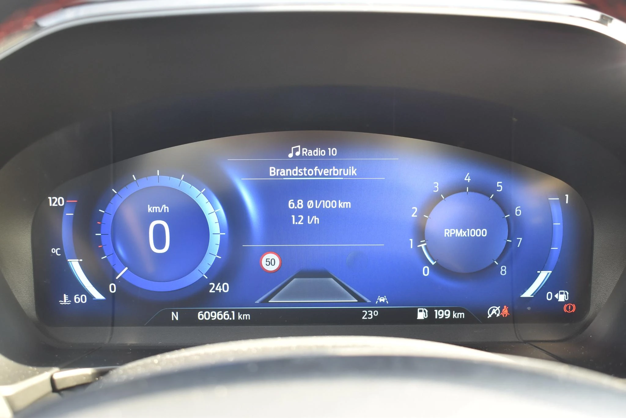 Ford-Kuga-image-30