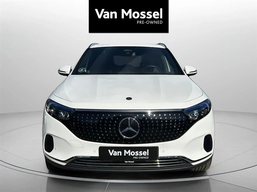 Mercedes-Benz-EQA-image-1