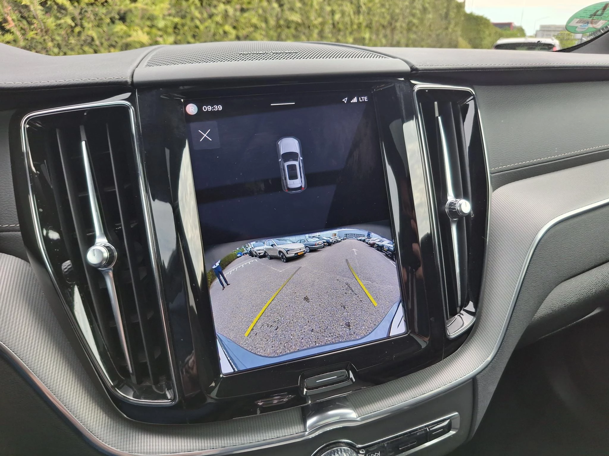 Volvo XC60 T8 Plug-in hybrid AWD Ultimate Dark