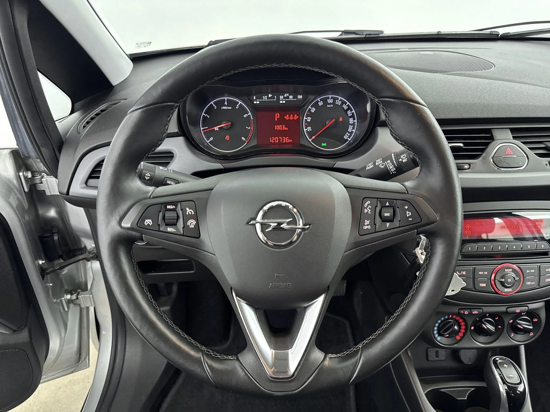 Opel-Corsa-image-14