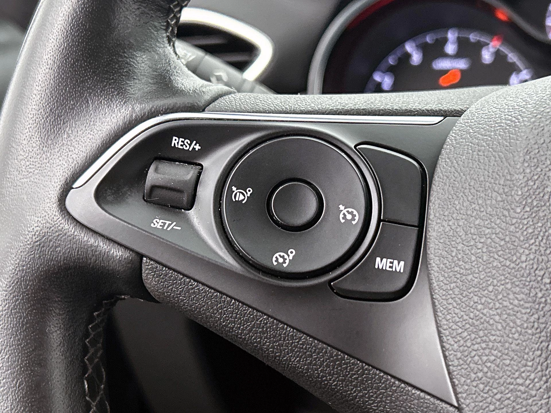 Opel-Crossland-image-5