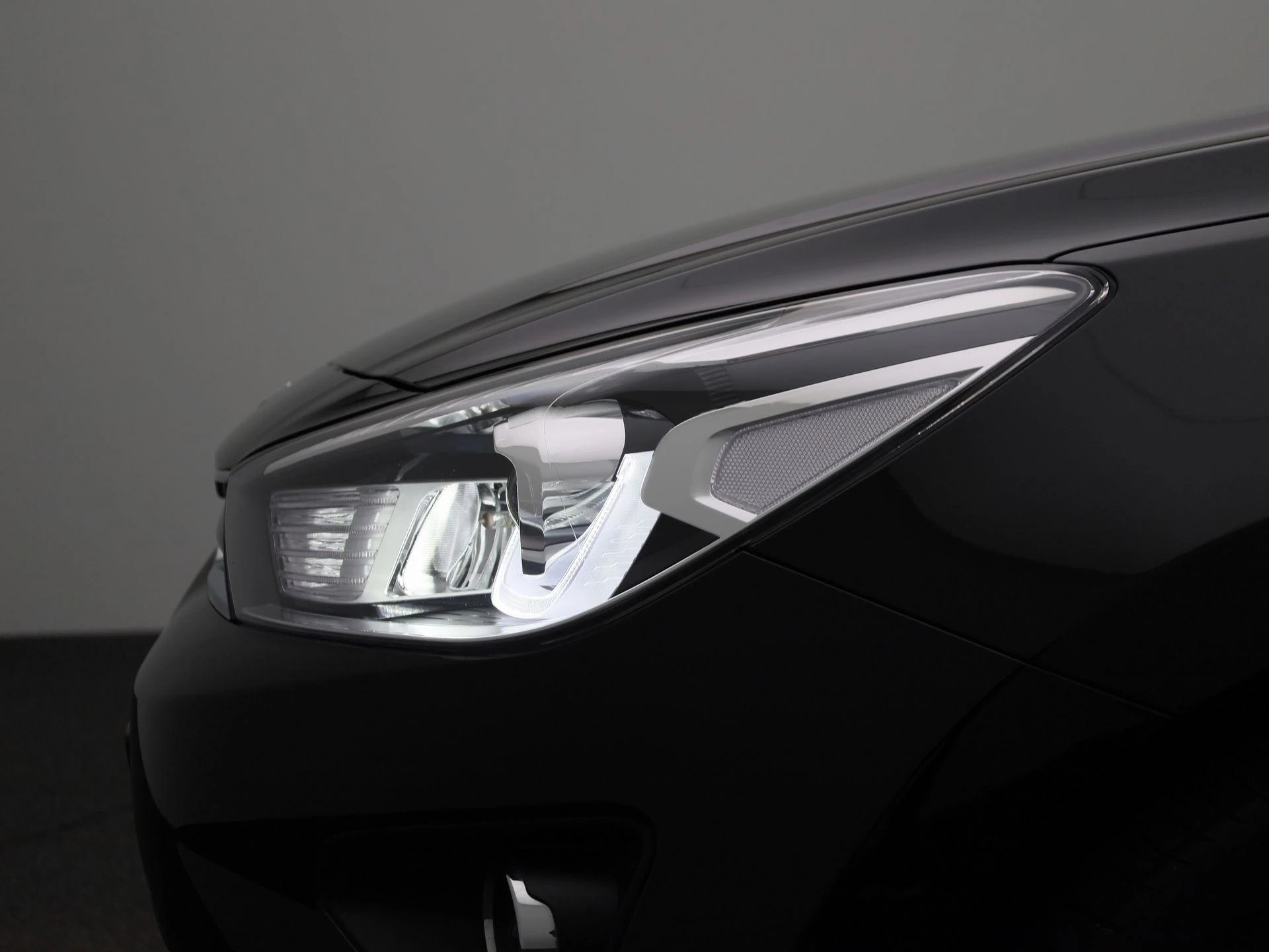 Kia-Rio-image-16