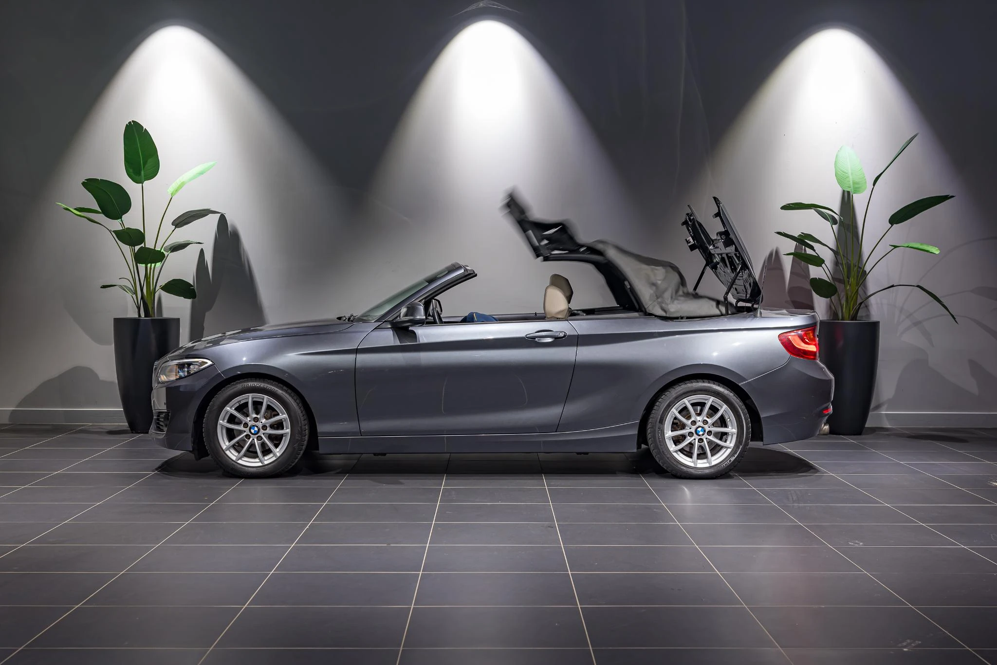 BMW-Série 2-image-23