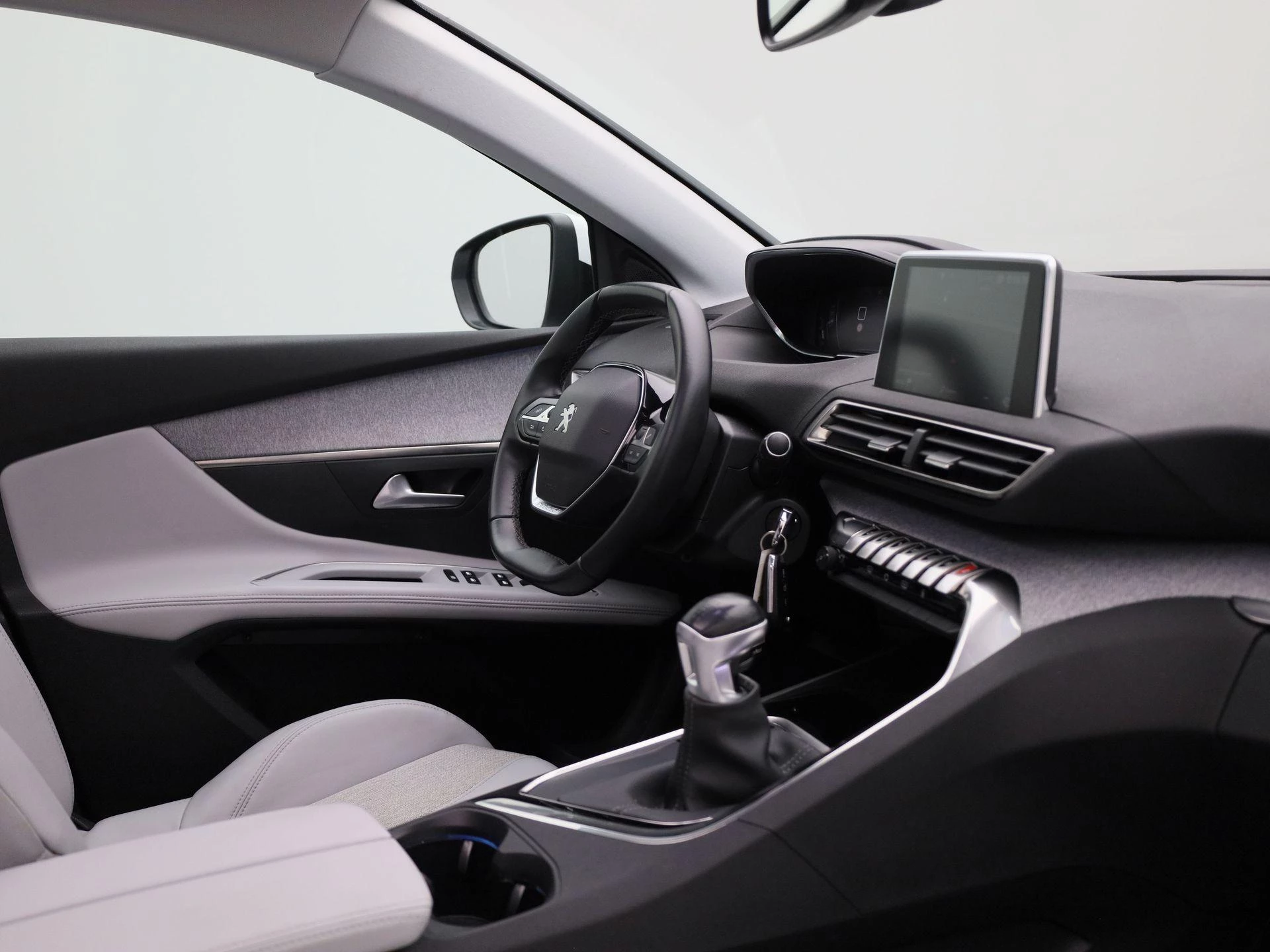 Peugeot-5008-image-34