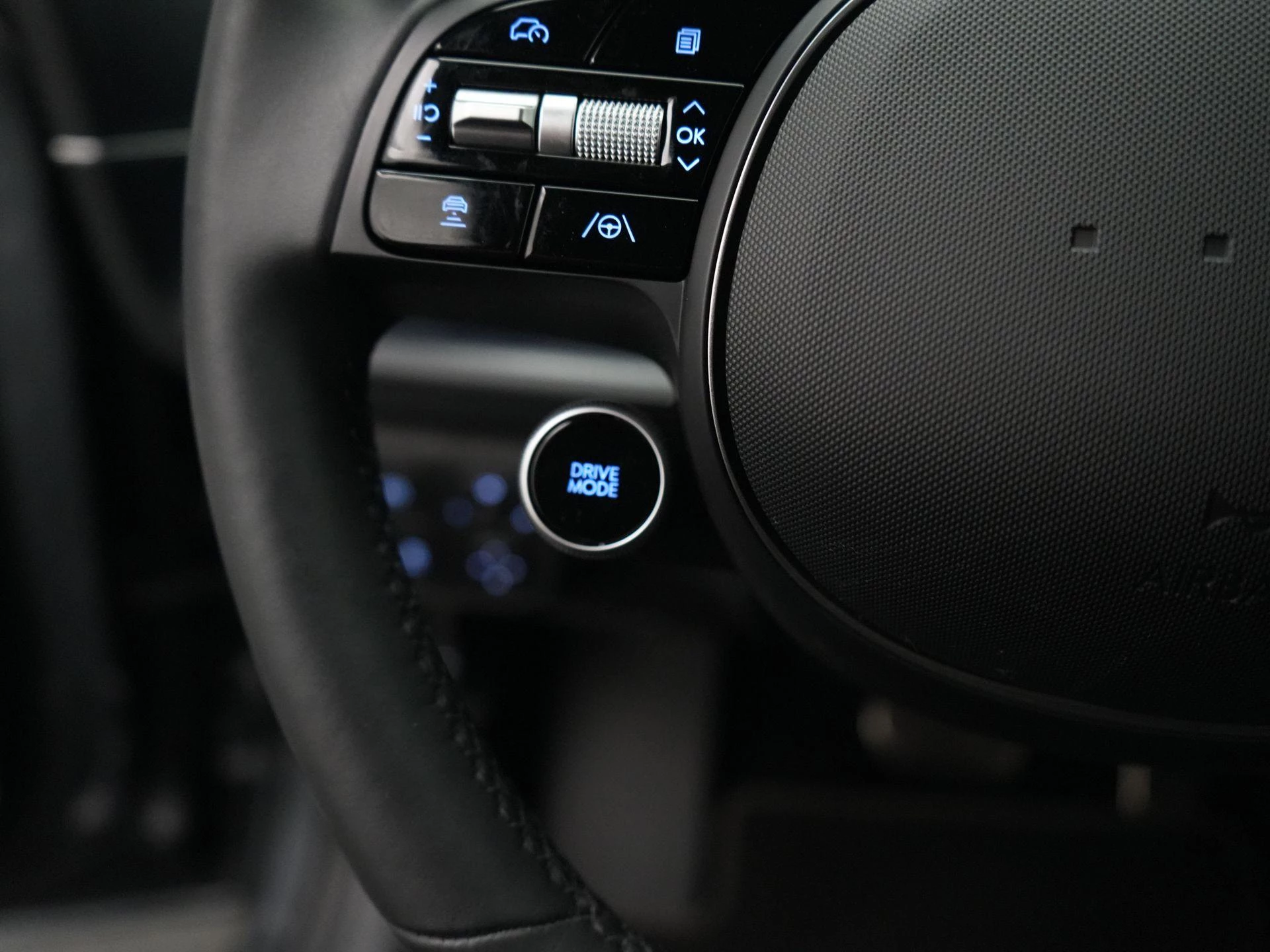 Hyundai IONIQ 6 Connect 77.4 kWh