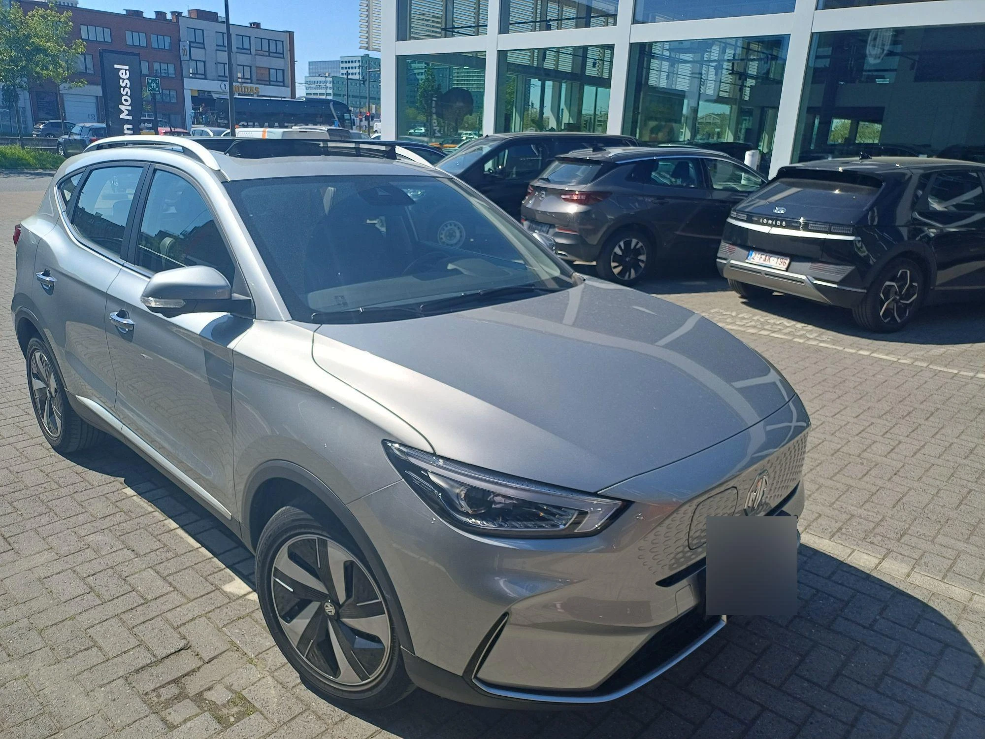 MG-ZS-image-9
