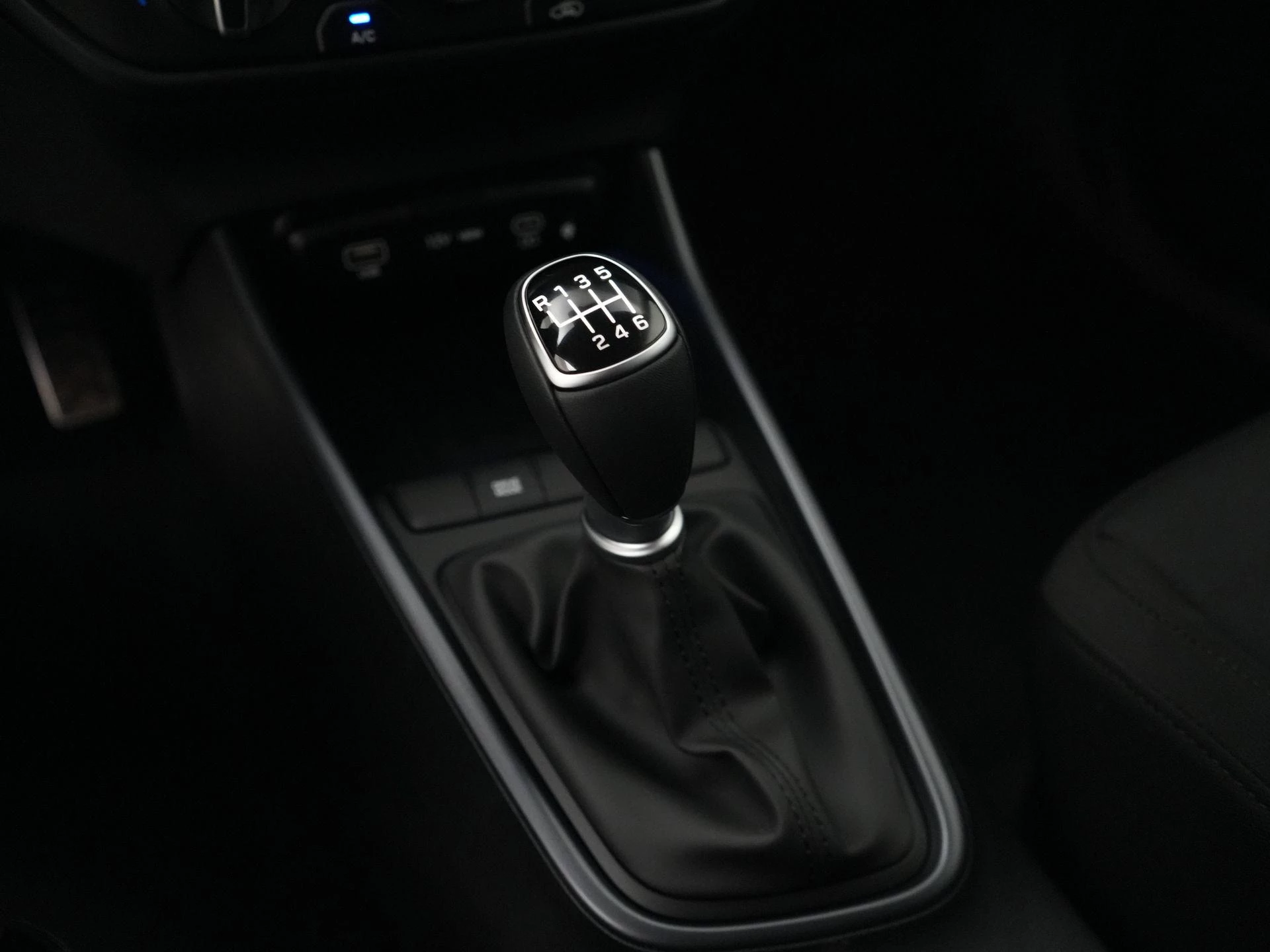 Hyundai-Bayon-image-17