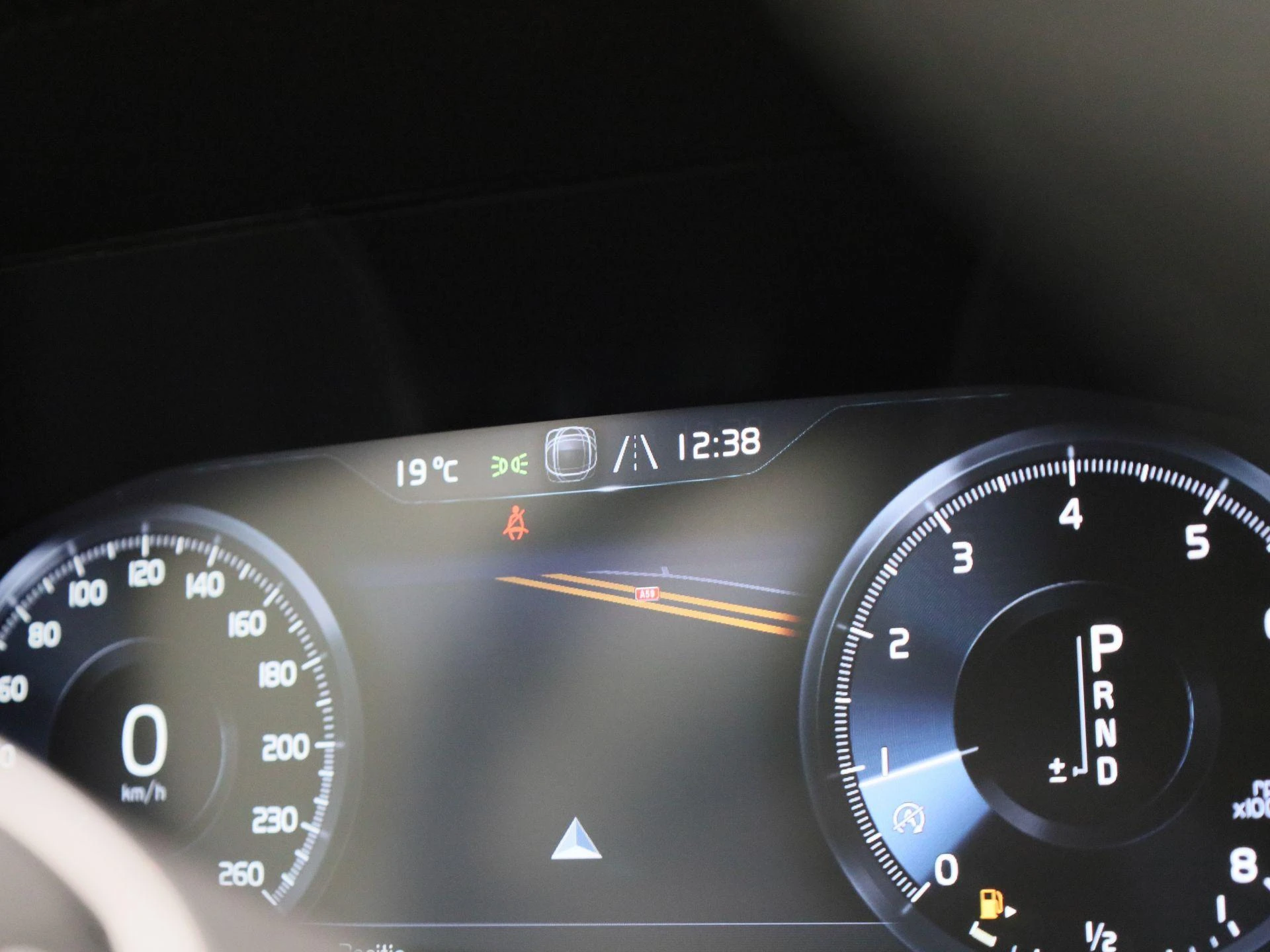 Volvo-XC60-image-22