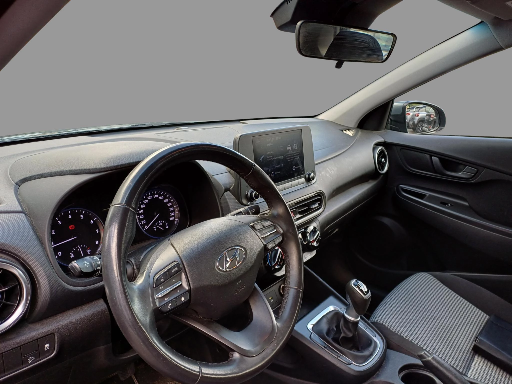 Hyundai-Kona-image-5