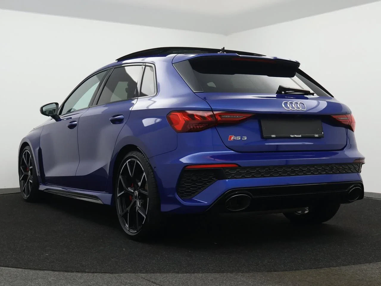 Audi-RS3-image-4
