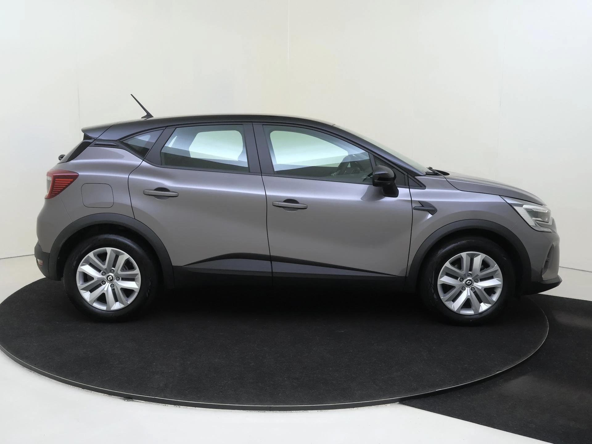 Renault Captur 1.6 E-Tech Hybrid 145 Rive Gauche